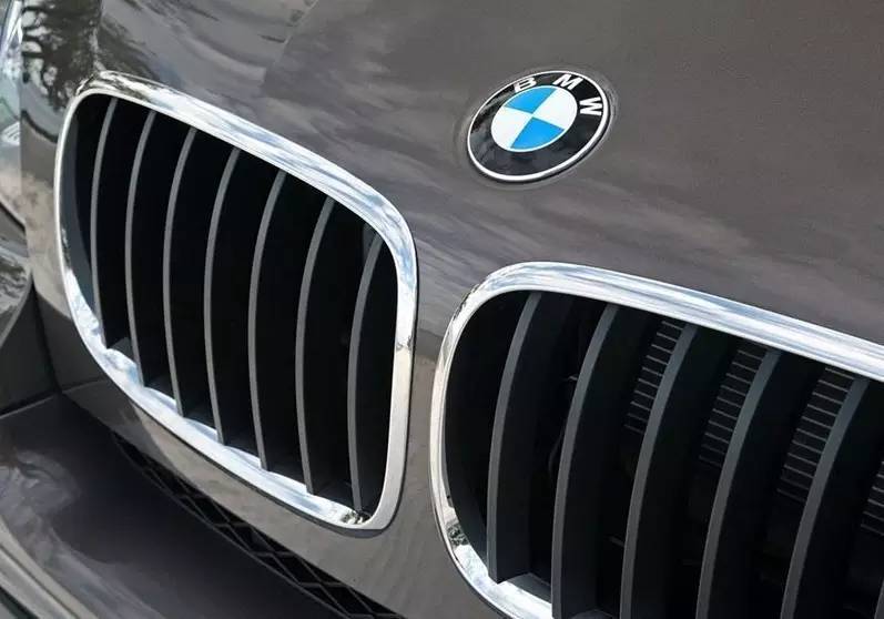 BMW=别摸我？别逗了，告诉你宝马、奔驰、奥迪车标真含义